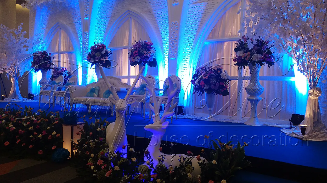 Dekorasi Pernikahan Bergaya Frozen - Featured