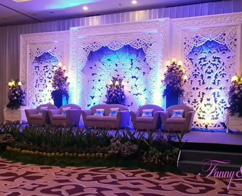 Dekorasi Pernikahan Elegan #1 12